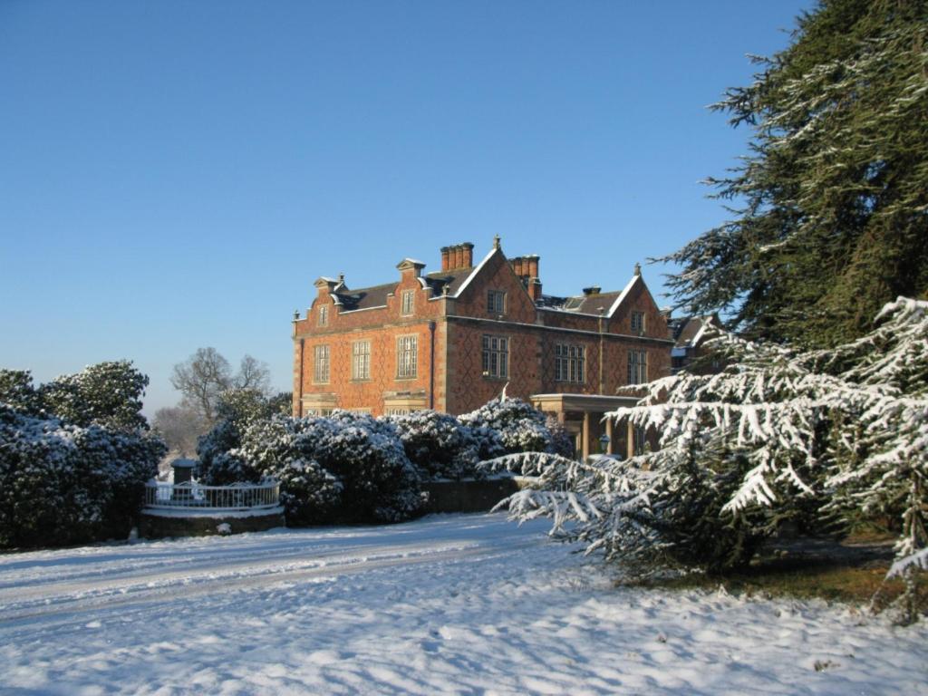 Willington Hall Hotel Tarporley Exterior foto
